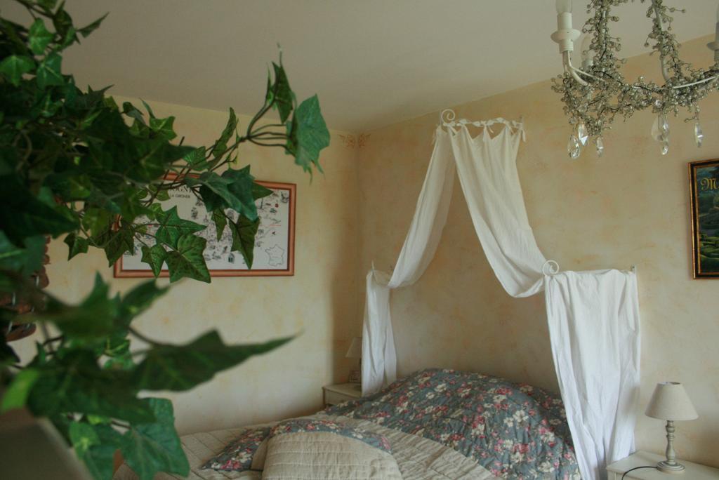 La Rolandie Haute Limeuil Luaran gambar